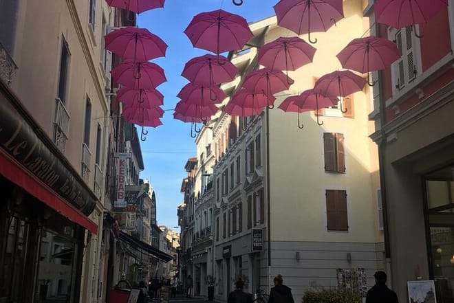 Évian-les-Bains Private Walking Tour With A Professional Guide photo 3