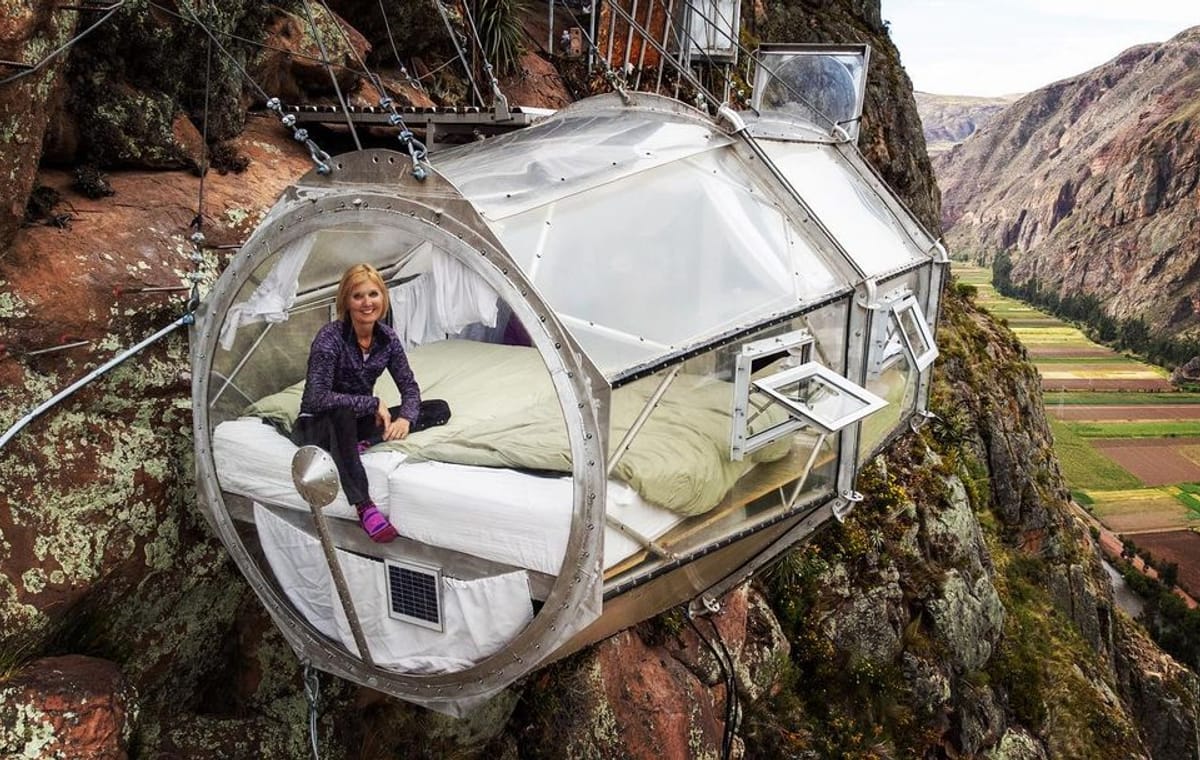 Cus-18 : Starlodge Experience – Extreme Sleepover with Via Ferrata