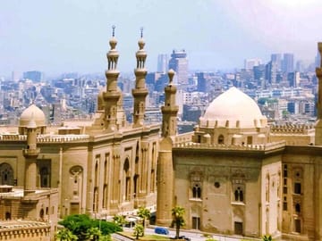 Private Walking Tour of Islamic Cairo with Local Guide