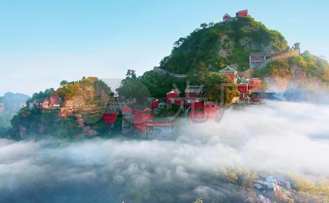 Private 2-Day Cultural Tour of Wudang Mountain, Shiyan