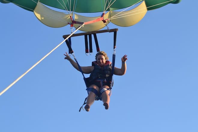 Parasailing Adventure On Marine Fly to Sky - Hurgahda