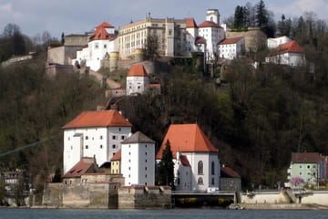 Passau Castle Tour with Views from Linde Battery and St. George's Chapel