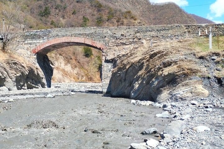 Ulu bridge-Gakh-Ilisu-Sheki tour-Qax tour-Georgian Azerbaijan tour