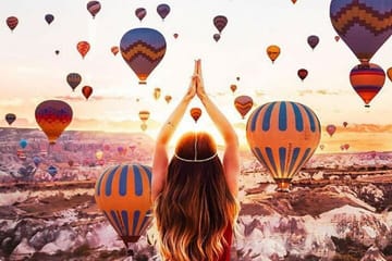 Hot Air Balloon Ride Over Göreme with Champagne Toast