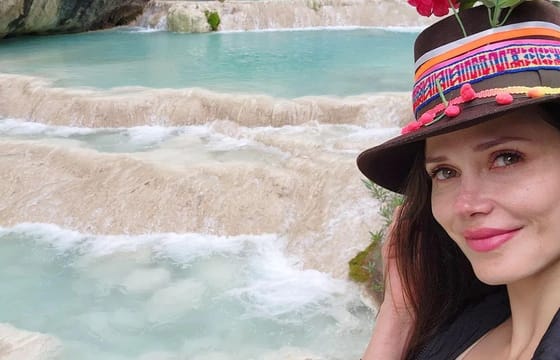 Day Trip from Lima to Millpu's Turquoise Waters