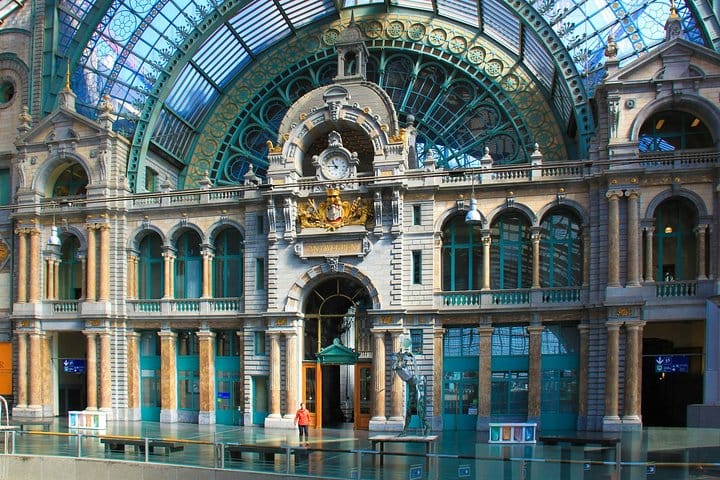 Antwerp Private Walking Tour With A Professional Guide 2