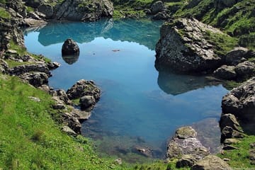 Private Full-Day Hiking Tour from Tbilisi to Juta