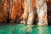 Red Rocks & Hells' Islands Private Getaway Tour 1