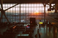 Heathrow Airport Private Transfers to/from London (Postcode SW5 to SW11) 1