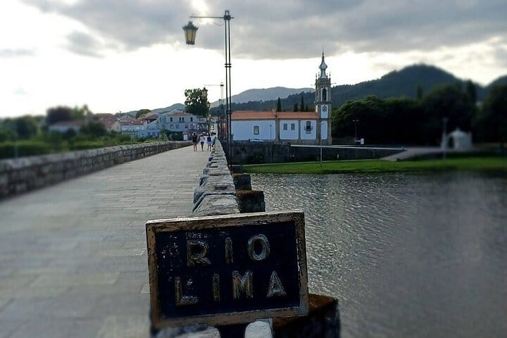 BARCELOS, PONTE LIMA and VIANA CASTELO: Private Tour from Porto