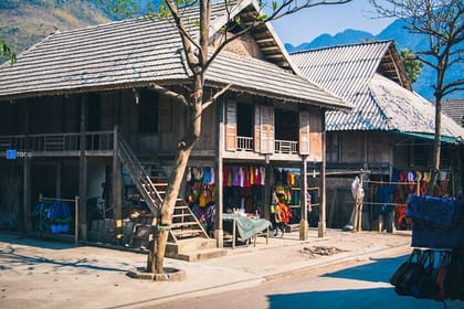 Mai Chau Classic Tour 2 Days 1 Night Daily Operated from Hanoi
