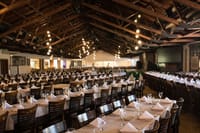 Foz: Private Guide & Transfer to Shared Dinner Show Experience 10