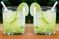 Traditional brazilian diner with live music and one caipirinha  5