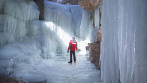 Frozen Waterfall Hiking Tour: Gur-Gur Waterfall, Griz Village