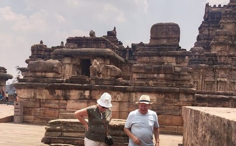 Pune to Bangalore: 9-Day Architectural Tour of Karnataka