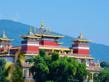 1 Night Stay in Boudha with Pasupatinath and Baudhanath Tour
