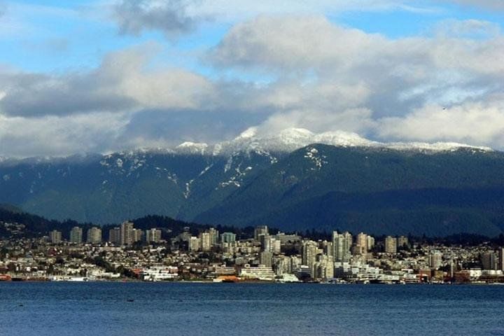 YVR Layover - Vancouver City Sightseeing Private Tour
