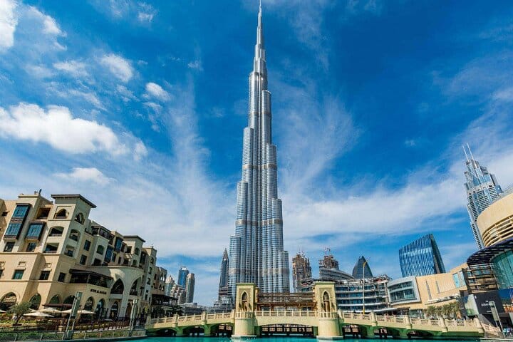 Dubai Burj Khalifa 124 & 125 Floor + Dhow Cruise Marina Dinner  9