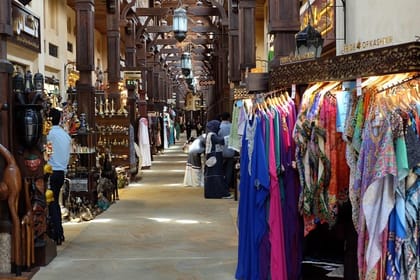 Half-Day Dubai Modern City Tour with Burk Khalifa Photo Stop