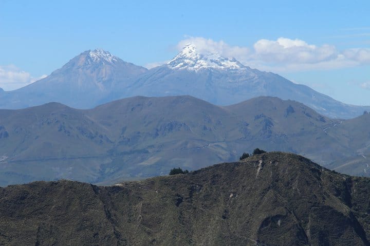 Quilotoa Crater & Indigenous Market: Private Day Trip