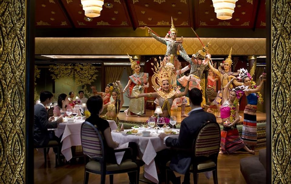 Gourmet Dining and show at the Mandarin Oriental