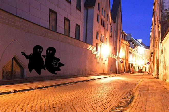 Vilnius Old Town 2-hour Ghost Tour 4