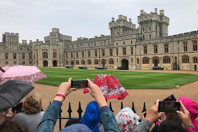 Windsor Castle Heathrow Airport Private Layover 7