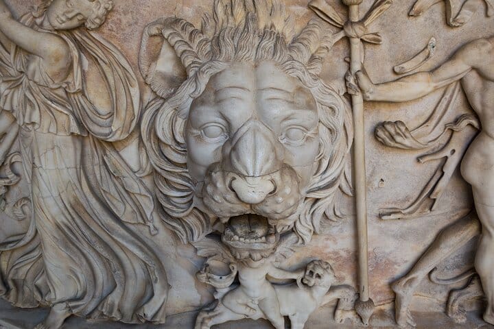 VIP Essential Combo Colosseum & Vatican Semi-Private Tour