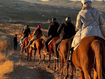 Horseback Riding Tour in Göreme's Stunning Valleys