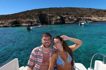 Self-Drive Boat Rental to Blue Lagoon and Comino, Malta