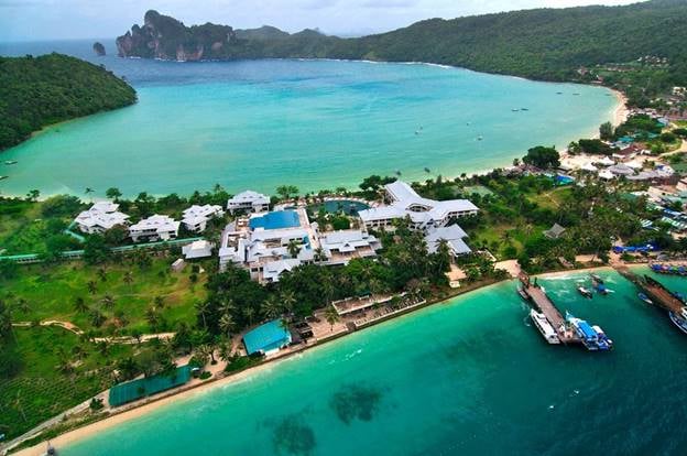 PHUKET: Join Tour PHI PHI ISLAND BY LUXURY BOAT (VIP Silver Seat) with LUNCH 3