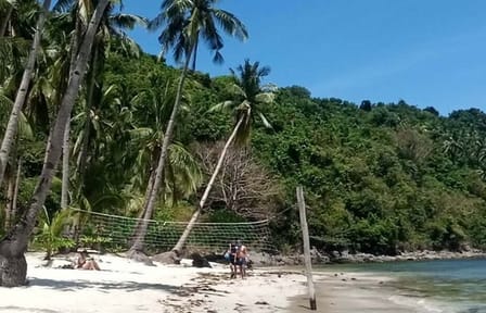 Portbarton island hopping tour with transport fr puerto princesa