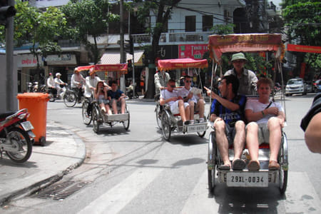 Private Tour: Hanoi City Tour Including Water Puppet Show and Cyclo Ride
