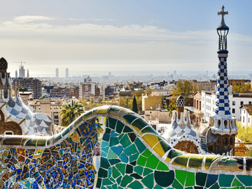 Barcelona Old City Walking Tour + 1H Boat Cruise