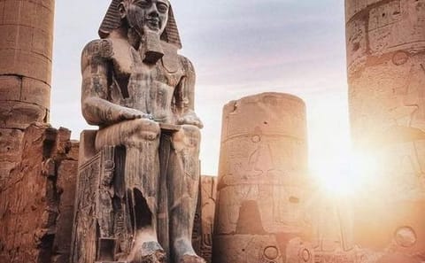 Premium Luxor Over Day Valley of Kings, Temples, Lunch – Hurghada