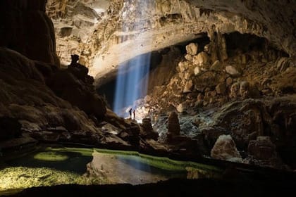 7km Paradise Cave Tour from Dong Hoi
