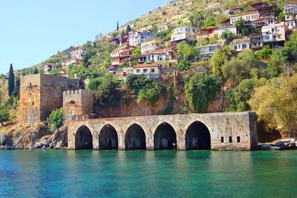 Alanya Pirate Boat Trip with Lunch & Free Soft Drinks