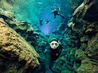 Wetsuit Snorkeling in Silfra - with underwater photos / From Reykjavik , photo 11