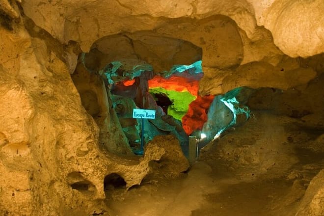 Green Grotto Caves and Dunn’s river falls combine tour from Montego Bay photo 2