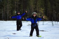 Snowshoe Experience in Lapland Forest - Rovaniemi 9