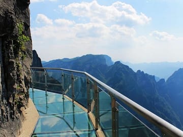 Tianmen Mountain Glass Walking Way Day tour