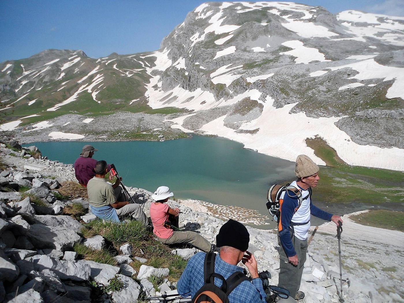 Trekking the Pindos Horseshoe Trail: Explore Zagori's Hidden Gems