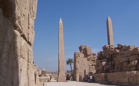 Luxor Full-Day Tour of East and West Bank Highlights