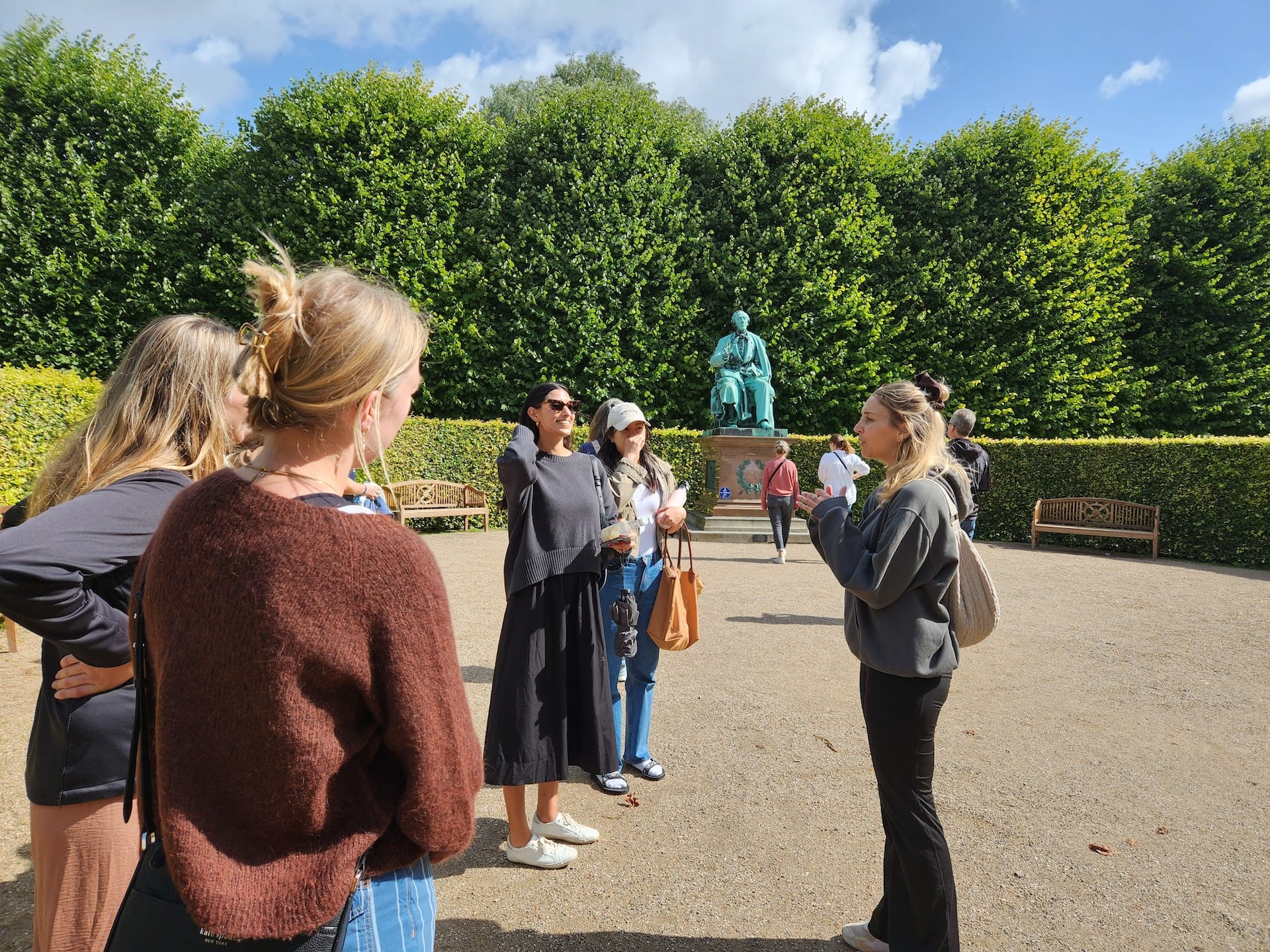 Guided tours in Copenhagen, see highlights, sightseeing, canal tours