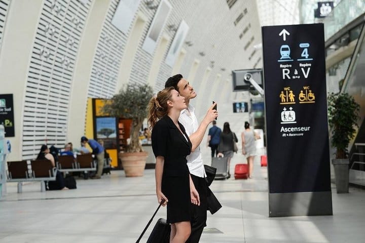 Beauvais Tille Airport Transfers to and from Paris