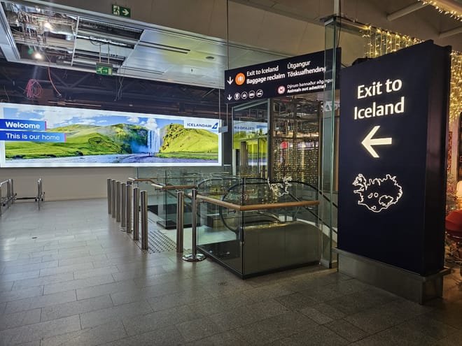 Keflavik Airport (KEF) to Reykjavik: Private Arrival Transfer