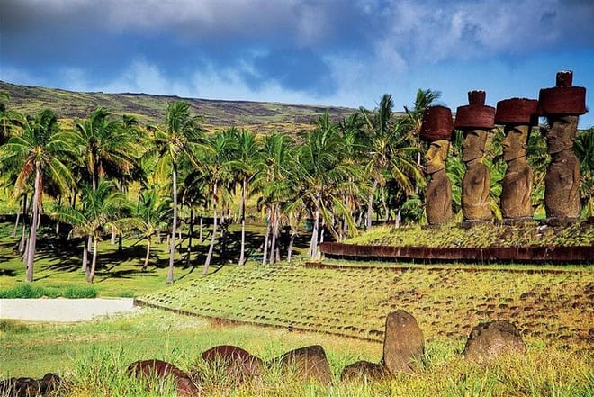 Full-Day Easter Island Tour: Moai Statues and Island Highlights 3