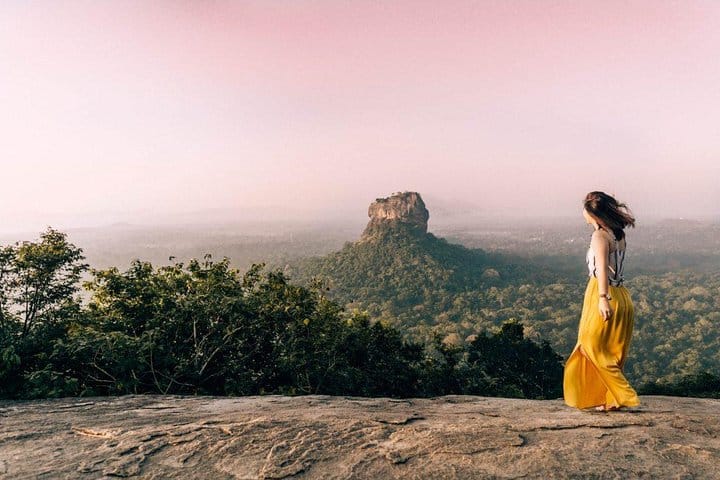 Sigiriya Rock Fortress and Cave Temples Private Day Trip