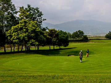 Luxury Golf and Wellness Tour in Kathmandu, Nepal