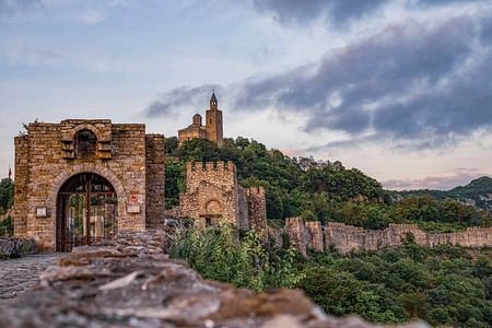 Small-Group Tour of Veliko Tarnovo & Arbanassi from Sofia